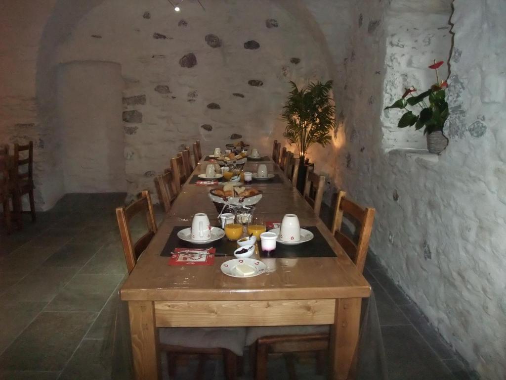 Le Domaine Du Grand Cellier Chambres D'Hotes En Savoie Tournon-sur-Rhône Exterior foto